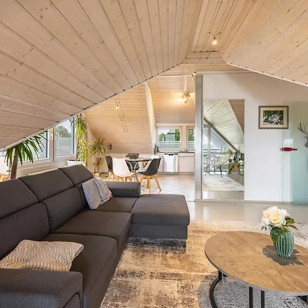 Christine Zwiefalten